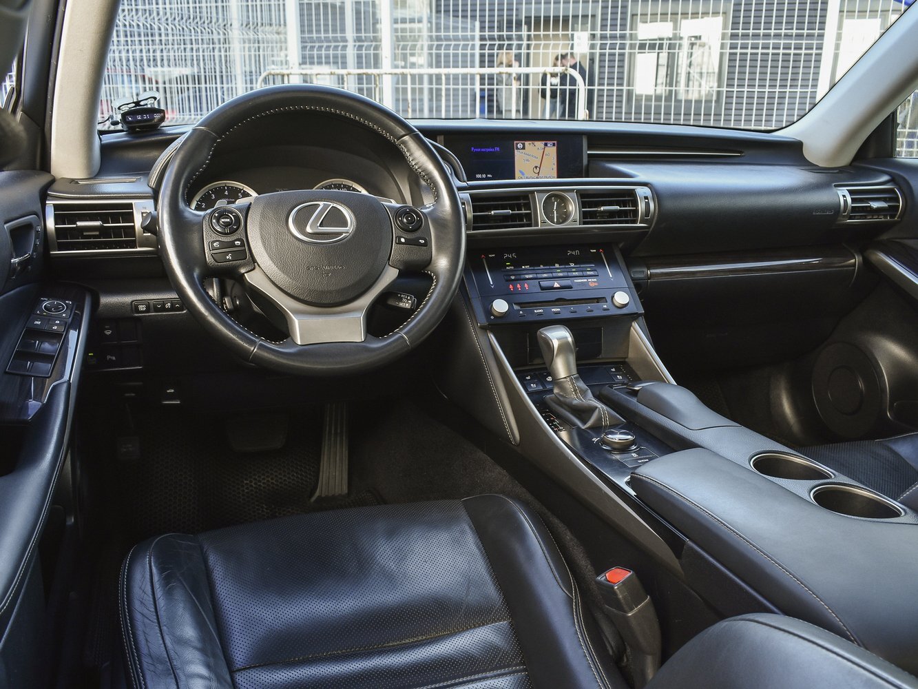 Lexus IS с пробегом 74306 км | Купить б/у Lexus IS 2013 года в Москве |  Fresh Auto