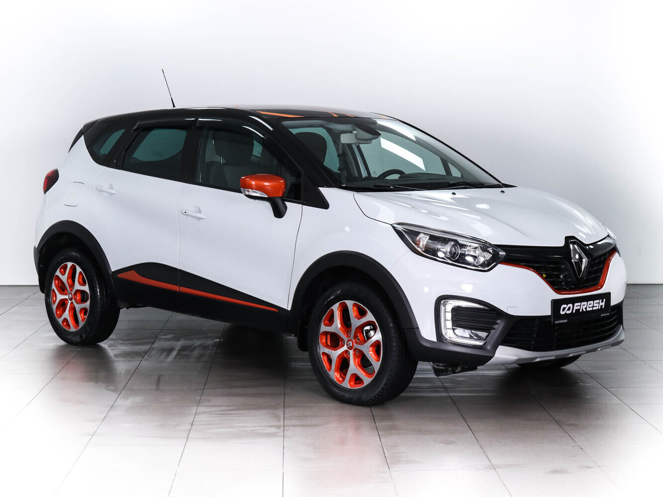 Renault Kaptur с пробегом 36250 км | Купить б/у Renault Kaptur 2018 года в  Екатеринбурге | Fresh Auto