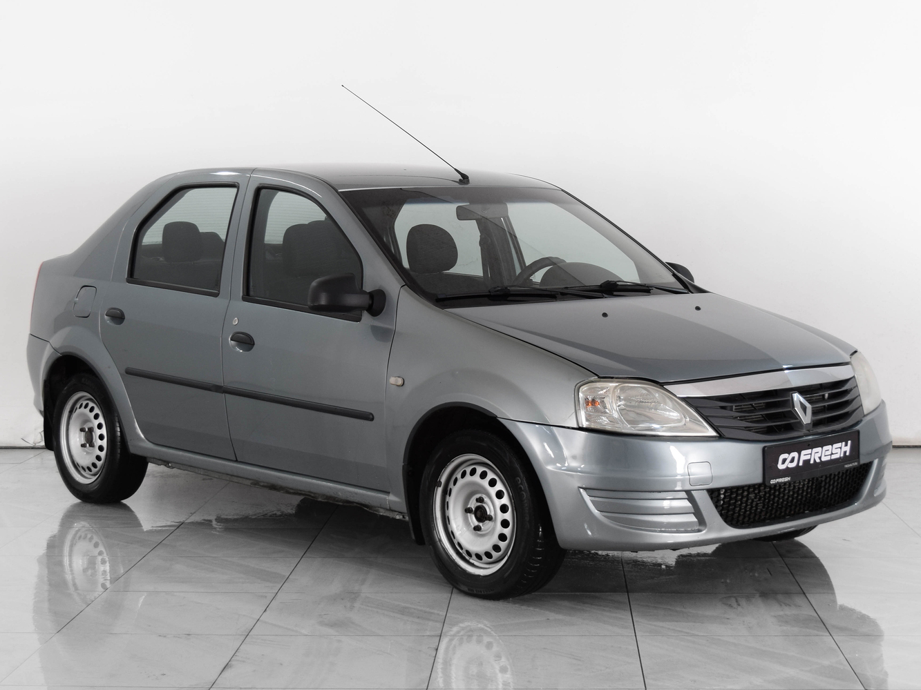   Dacia Logan 14 Base      -     