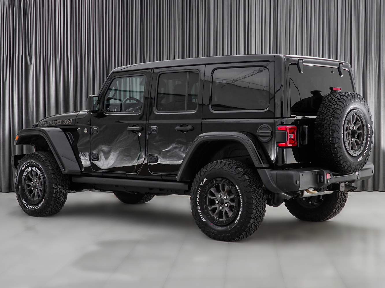 Jeep Wrangler с пробегом 1328 км | Купить б/у Jeep Wrangler 2022 года в  Москве | Fresh Auto