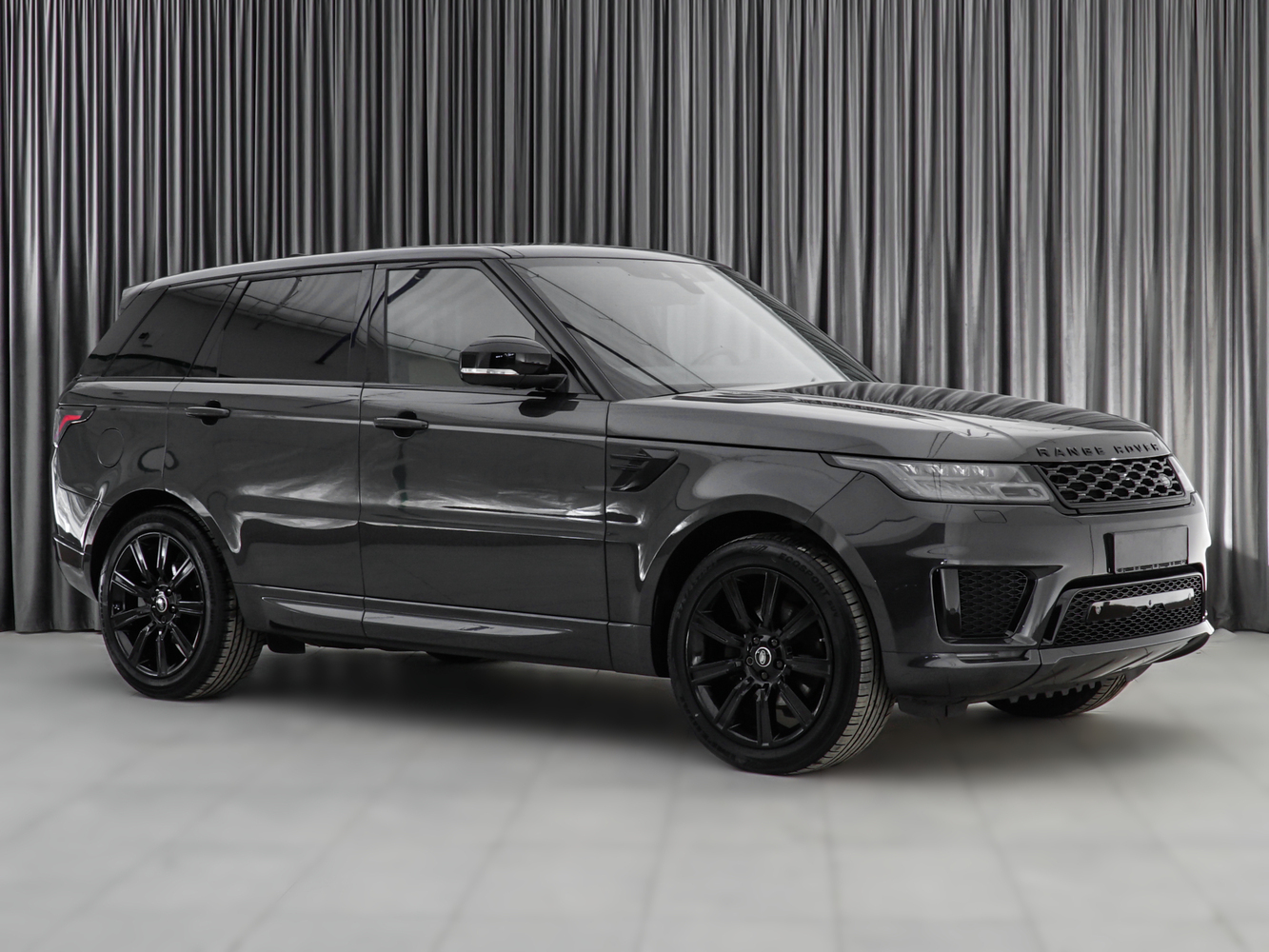 Land Rover Range Rover Sport с пробегом 96410 км | Купить б/у Land Rover  Range Rover Sport 2018 года в Москве | Fresh Auto