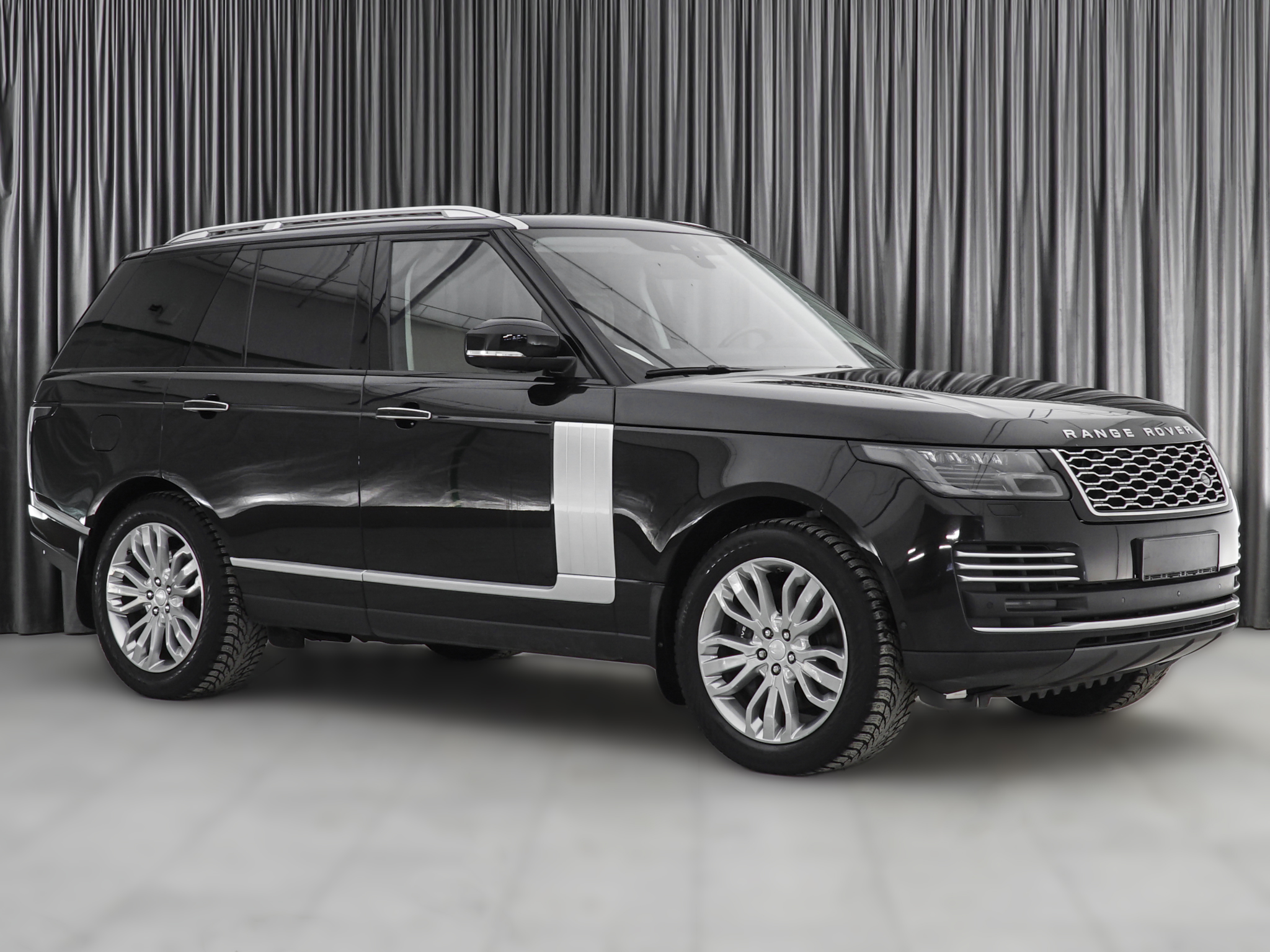 Land Rover Range Rover с пробегом 149985 км | Купить б/у Land Rover Range  Rover 2018 года в Москве | Fresh Auto