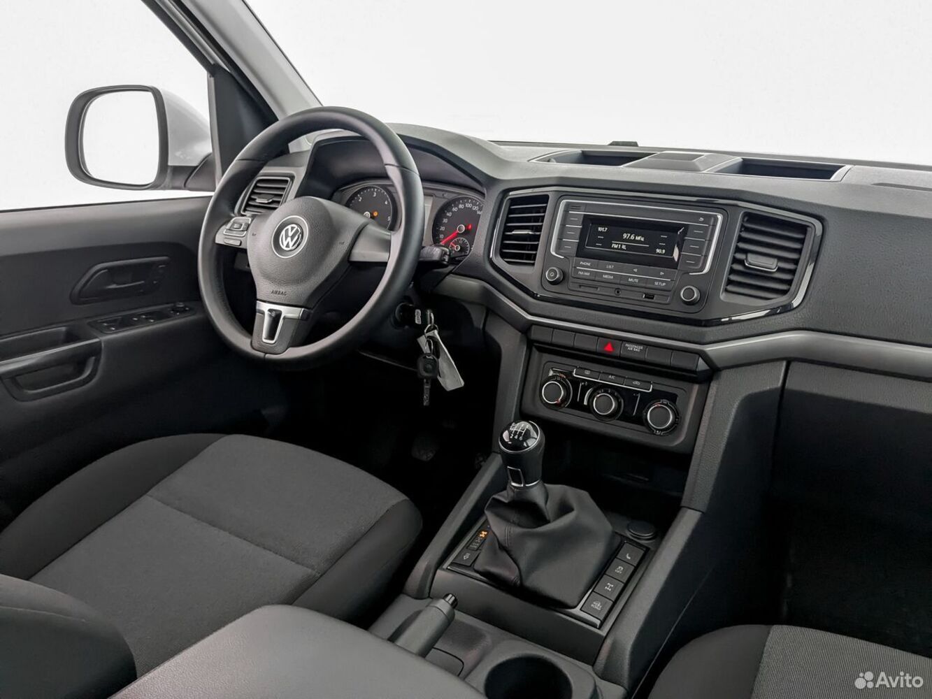 Volkswagen Amarok с пробегом 137940 км | Купить б/у Volkswagen Amarok 2018  года в Москве | Fresh Auto