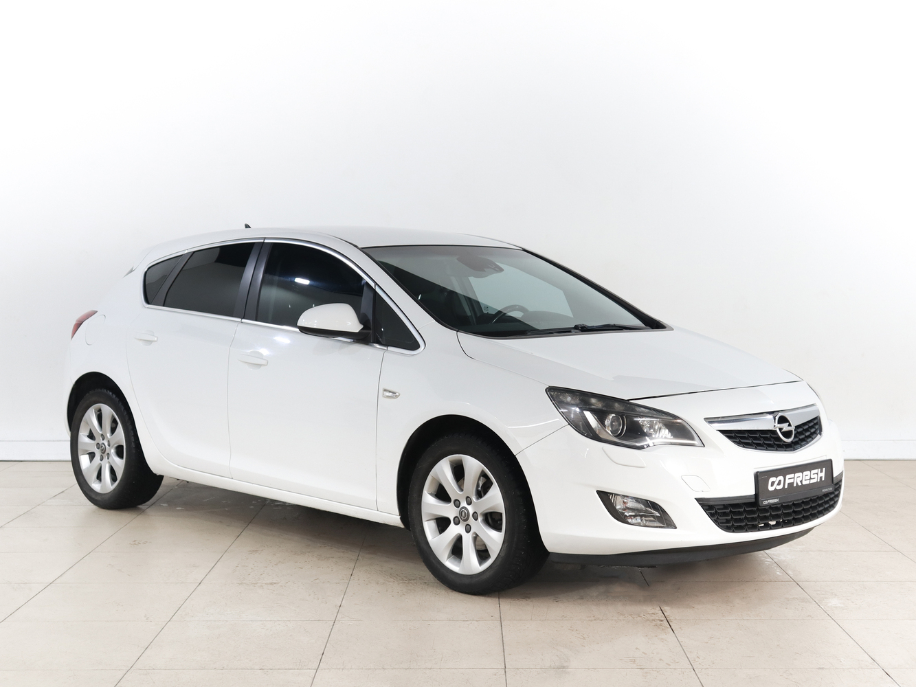 Opel Astra с пробегом 171411 км | Купить б/у Opel Astra 2012 года в Москве  | Fresh Auto