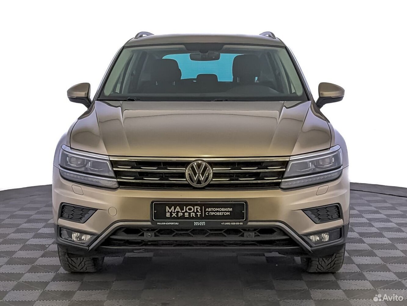 Volkswagen Tiguan с пробегом 105691 км | Купить б/у Volkswagen Tiguan 2018  года в Москве | Fresh Auto