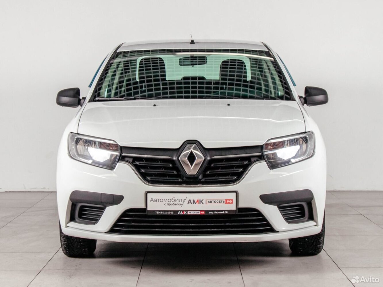 Renault Logan с пробегом 100898 км | Купить б/у Renault Logan 2019 года в  Нижневартовск | Fresh Auto