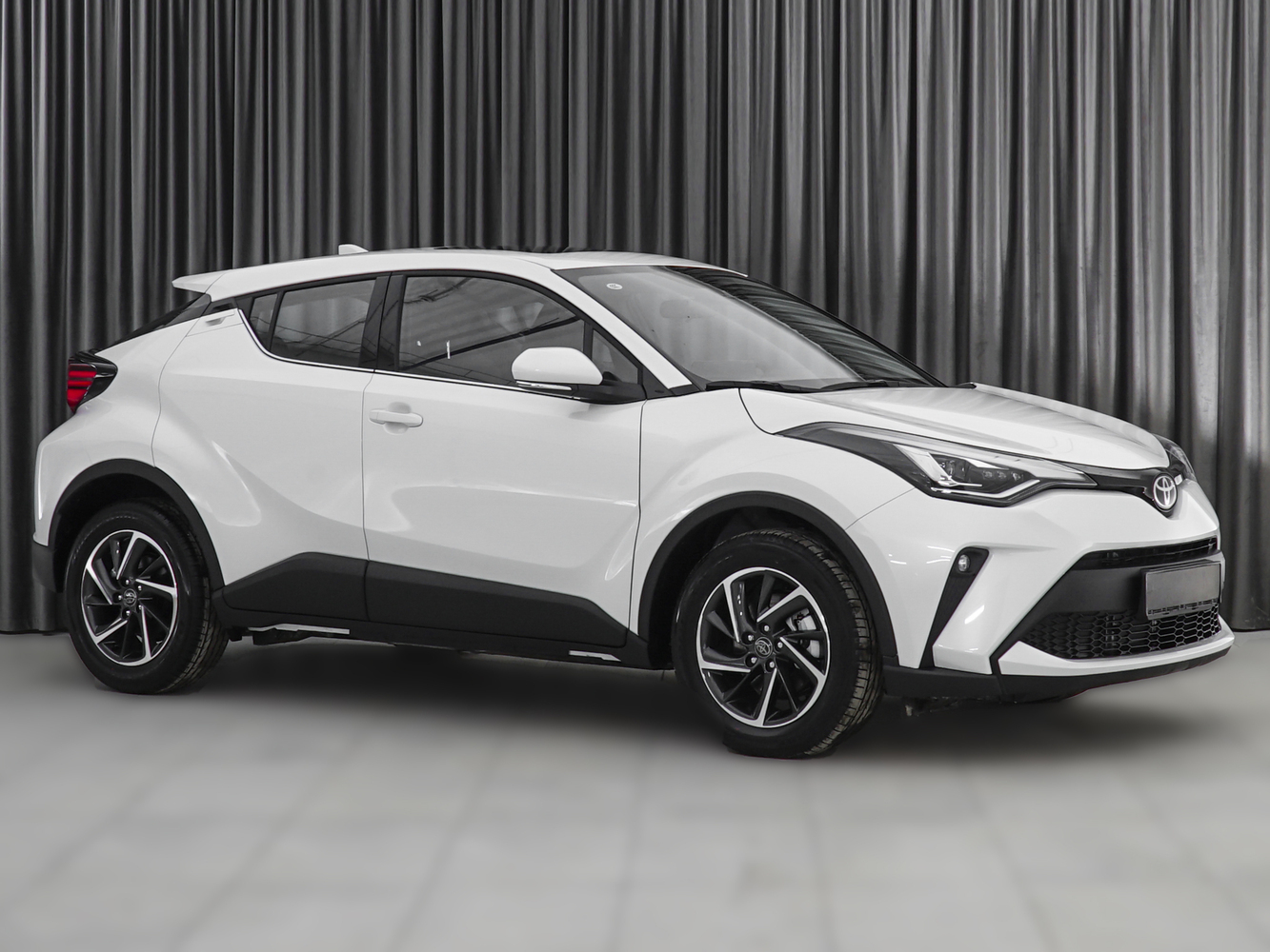 Toyota C-HR с пробегом 65 км | Купить б/у Toyota C-HR 2023 года в Воронеже  | Fresh Auto