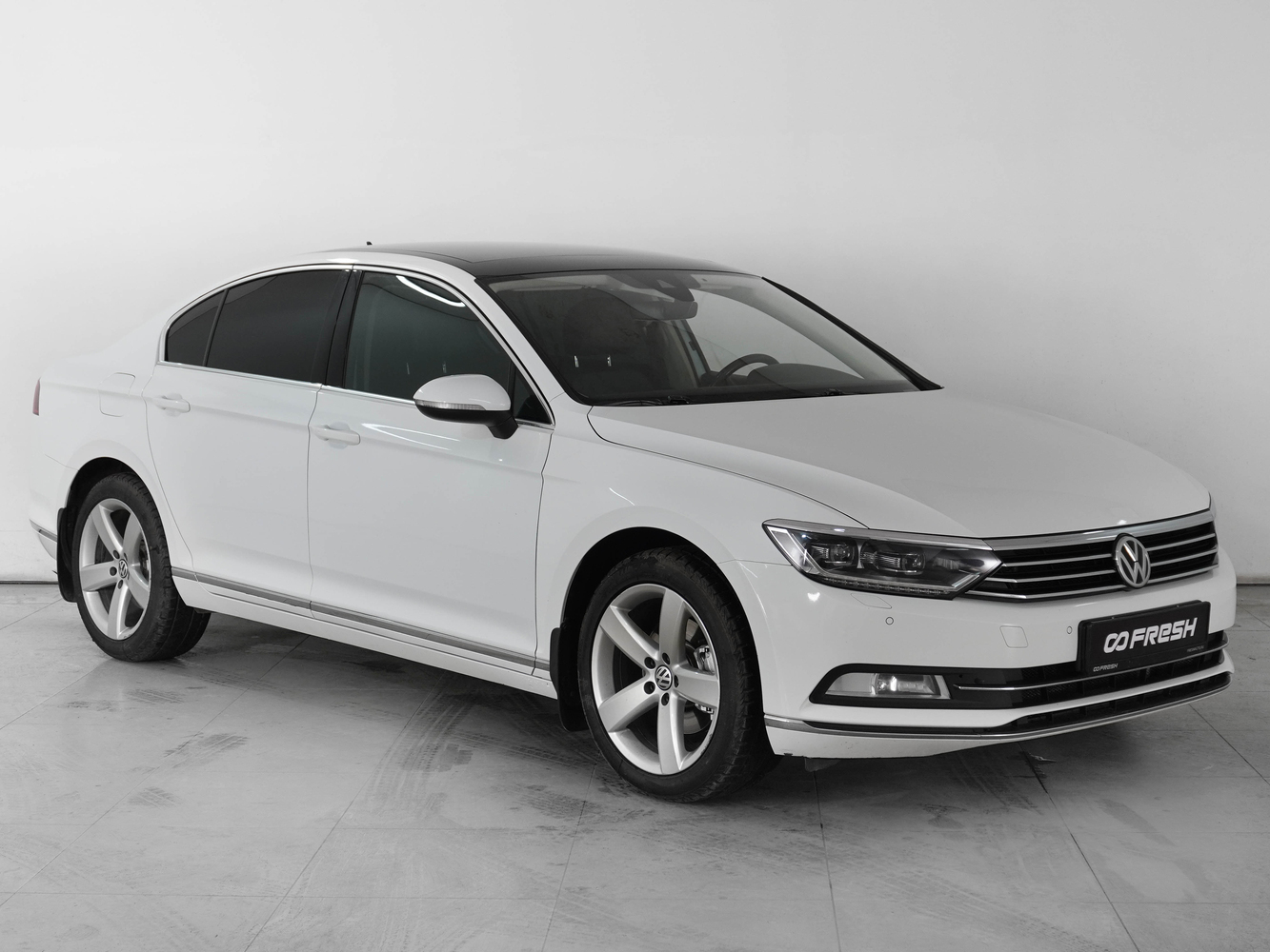 Volkswagen Passat с пробегом 217607 км | Купить б/у Volkswagen Passat 2019  года в Ижевск | Fresh Auto