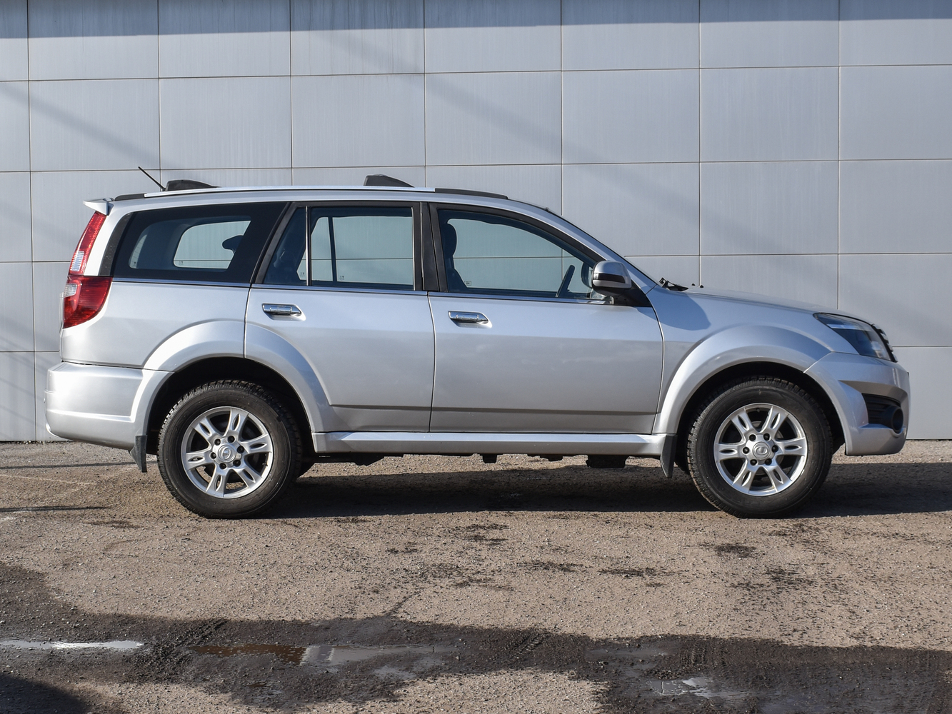 Great Wall Hover H3 с пробегом 102582 км | Купить б/у Great Wall Hover H3  2011 года в Москве | Fresh Auto