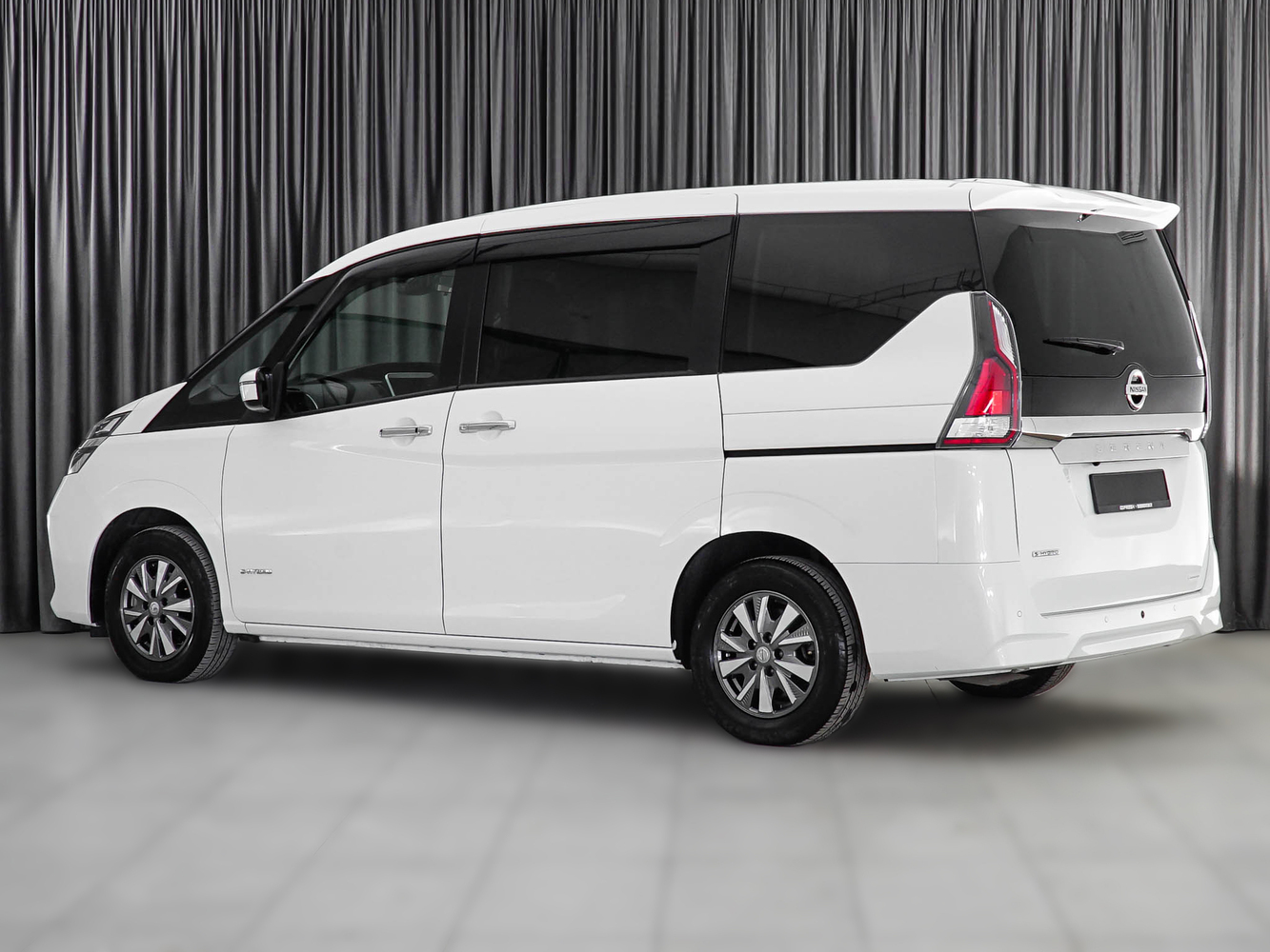 Nissan Serena с пробегом 14537 км | Купить б/у Nissan Serena 2021 года в  Ижевск | Fresh Auto