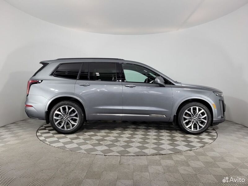 Cadillac XT6