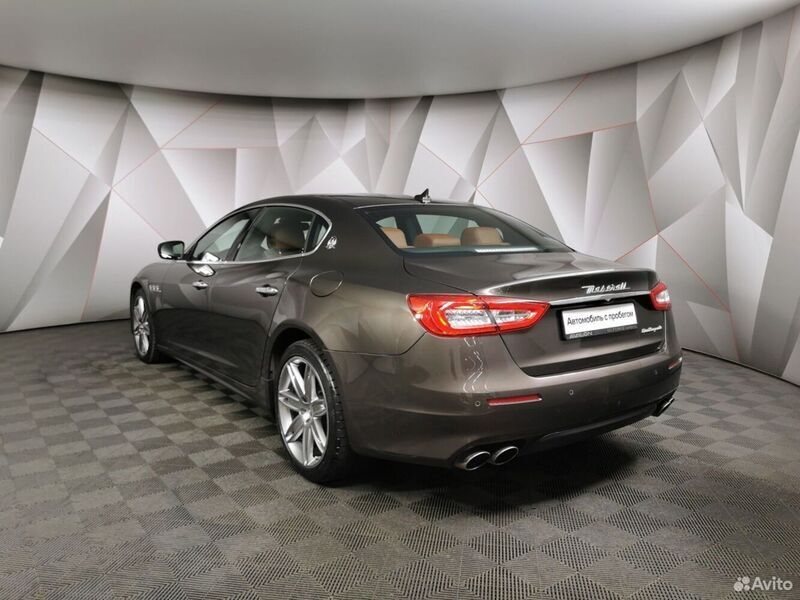 Maserati Quattroporte