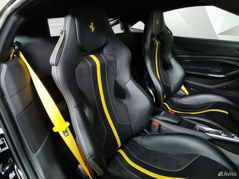 Ferrari F8
