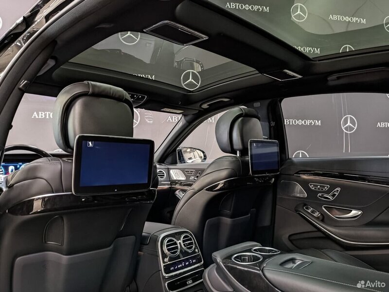 Mercedes-Benz S-Класс