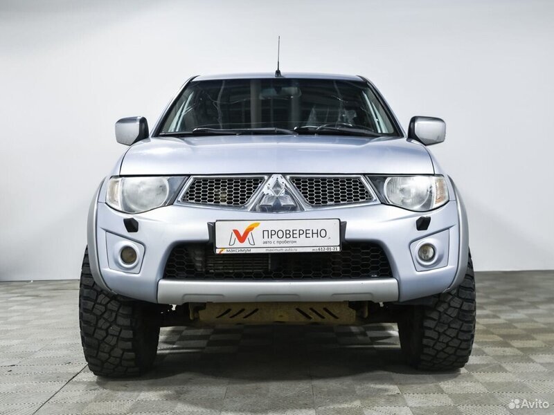 Mitsubishi L200