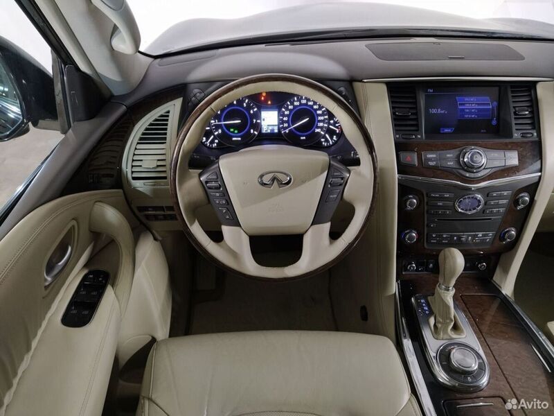 Infiniti QX56