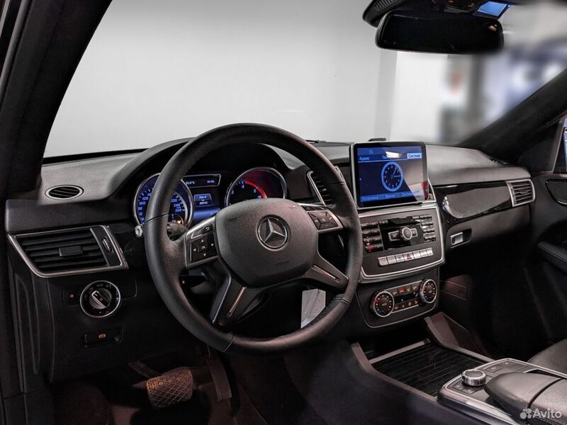 Mercedes-Benz M-Класс