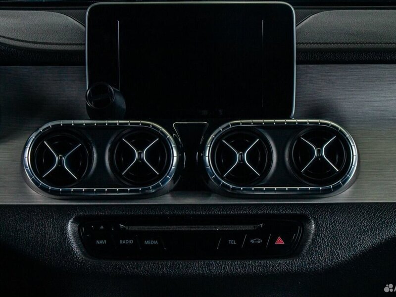 Mercedes-Benz X-Класс