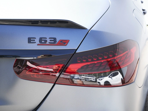 Mercedes-Benz E-Класс AMG