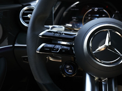 Mercedes-Benz E-Класс AMG