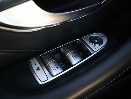 Mercedes-Benz E-Класс AMG