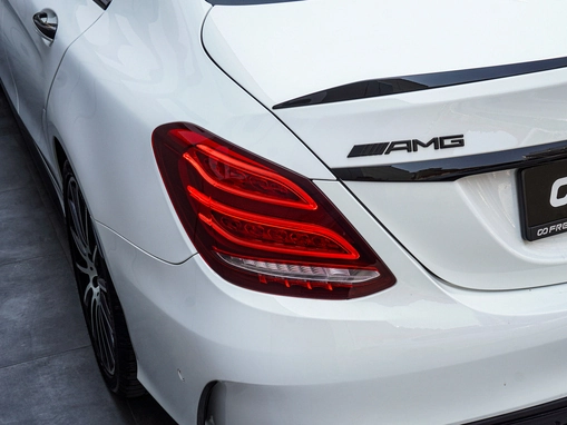 Mercedes-Benz C-Класс AMG