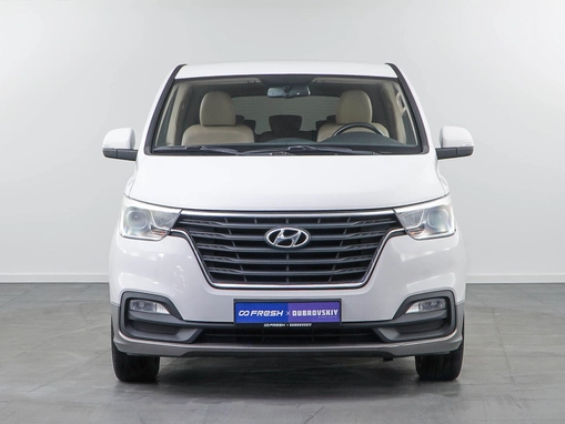 Hyundai H-1