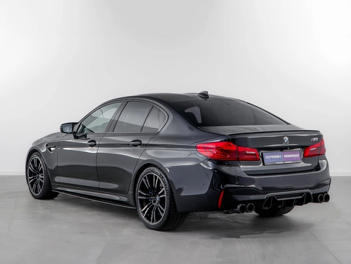 BMW M5