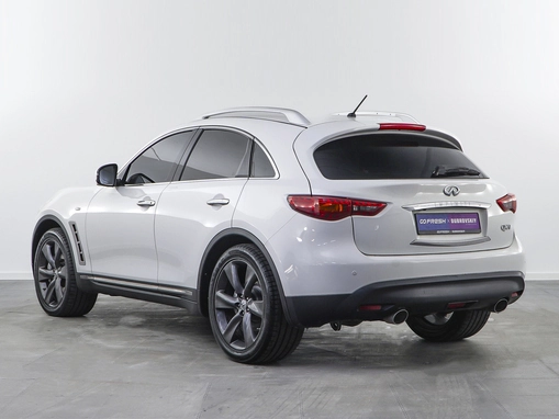 Infiniti QX70