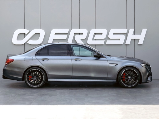 Mercedes-Benz E-Класс AMG