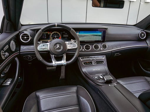 Mercedes-Benz E-Класс AMG