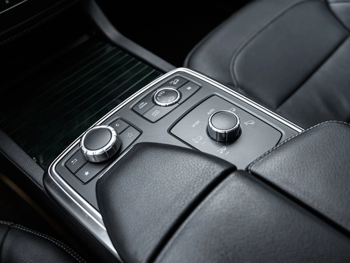 Mercedes-Benz M-Класс