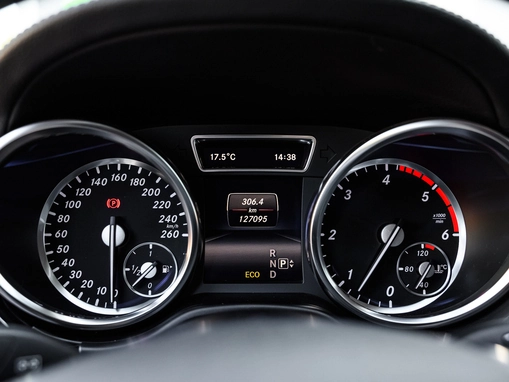 Mercedes-Benz M-Класс