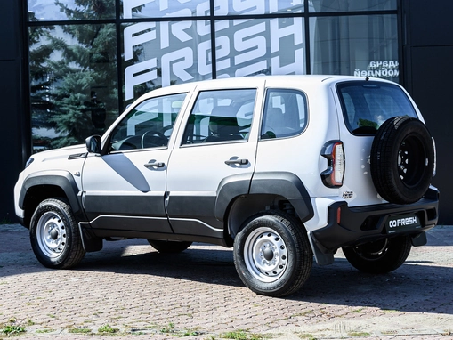 LADA (ВАЗ) Niva Travel