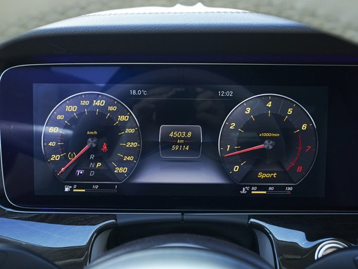 Mercedes-Benz E-Класс