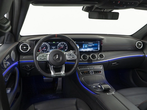 Mercedes-Benz E-Класс AMG