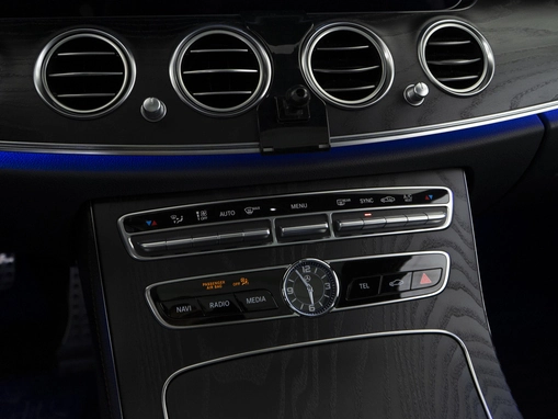 Mercedes-Benz E-Класс AMG