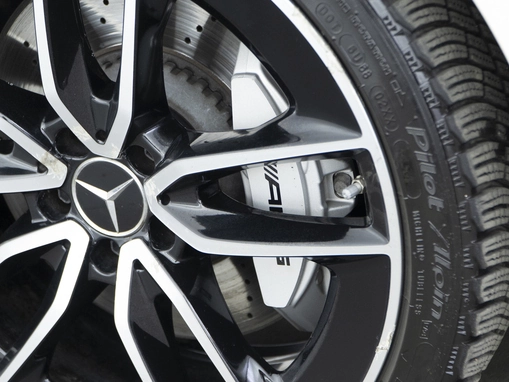 Mercedes-Benz E-Класс AMG