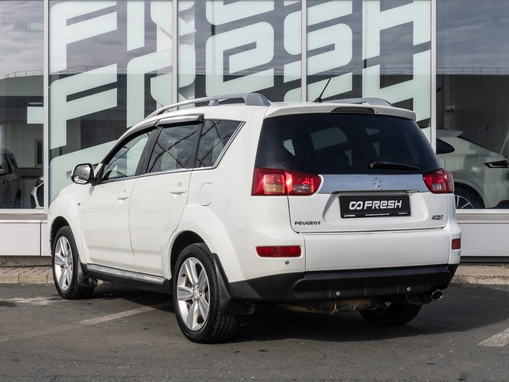 Peugeot 4007