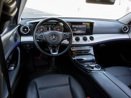 Mercedes-Benz E-Класс