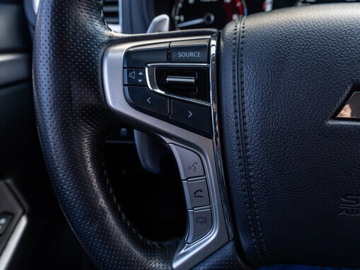 Mitsubishi Pajero Sport