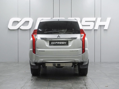 Mitsubishi Pajero Sport