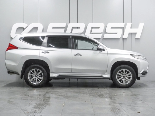 Mitsubishi Pajero Sport