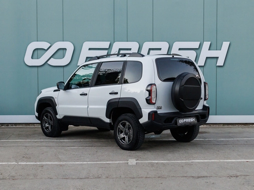 LADA (ВАЗ) Niva Travel