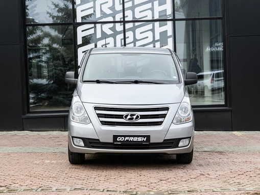 Hyundai H-1