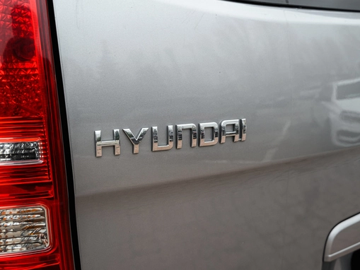 Hyundai H-1
