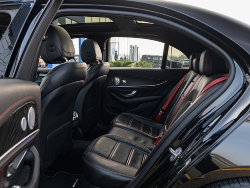 Mercedes-Benz E-Класс AMG