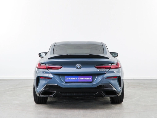 BMW 8 серии