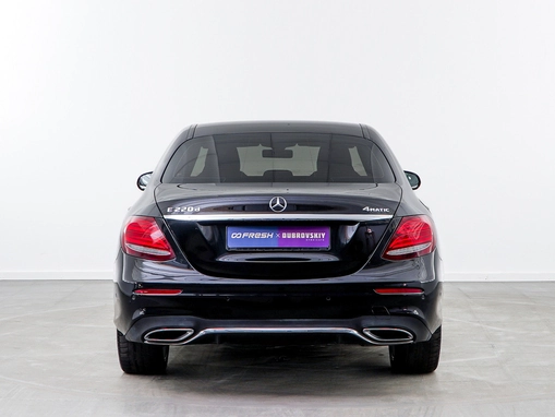 Mercedes-Benz E-Класс