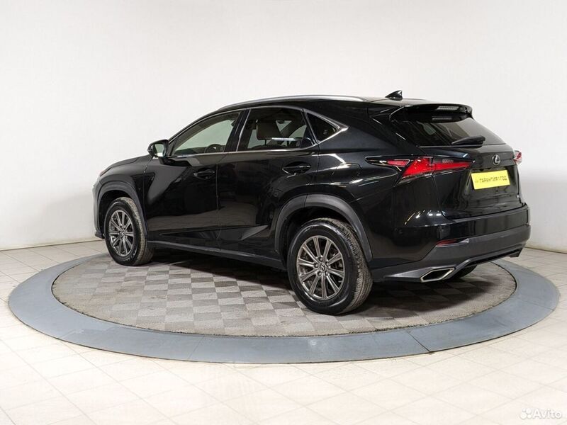 Lexus NX